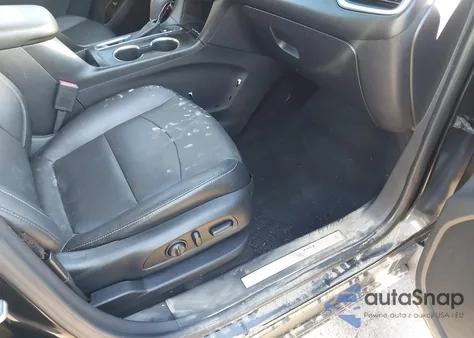 2018 Chevrolet Equinox Premier z USA, uszkodzony, nr VIN 2GNAXMEV0J6146944